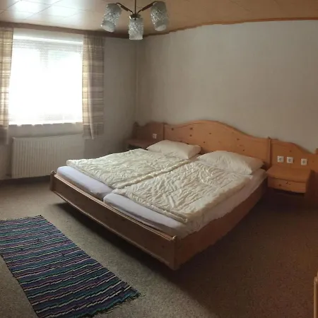 Charming Holiday In Gosau